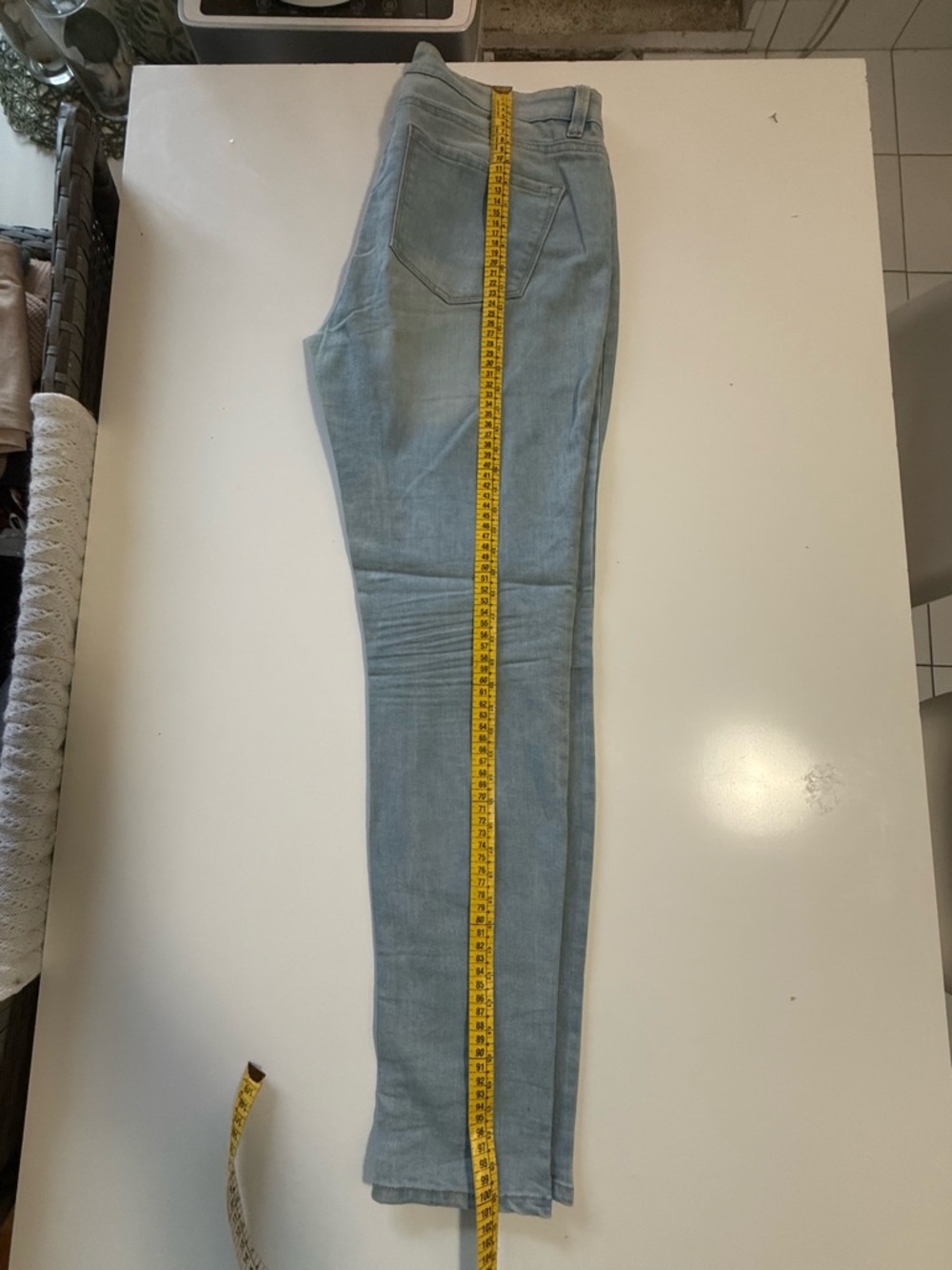 Light Wash High-Rise Skinny Jeans -Off Duty Model Aesthetic - Light Blue - Picture 6 of 9